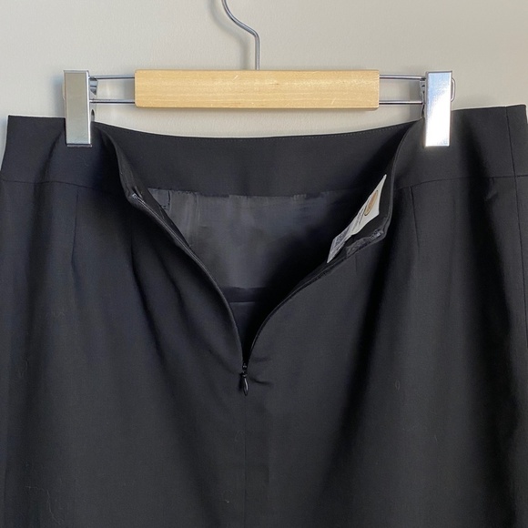 Talbots Women's Black Wool 1/4 Zip Up Midi Skirt Size 12 - Picture 4 of 12